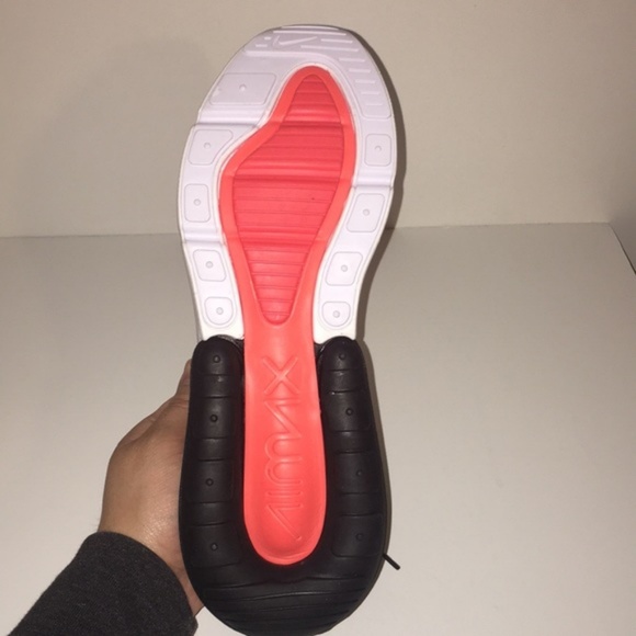 Men's Nike Air Max 270 Black/White/Anthracite - Picture 4 of 6